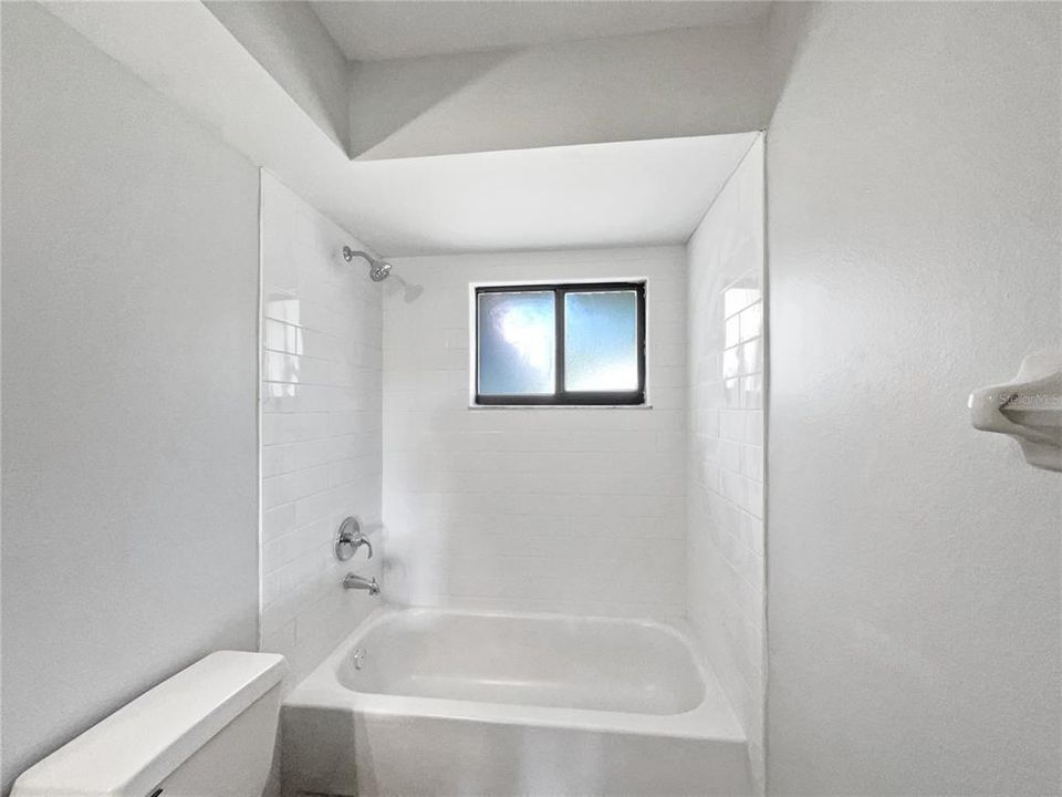 En Venta: $295,000 (3 camas, 2 baños, 1422 Pies cuadrados)