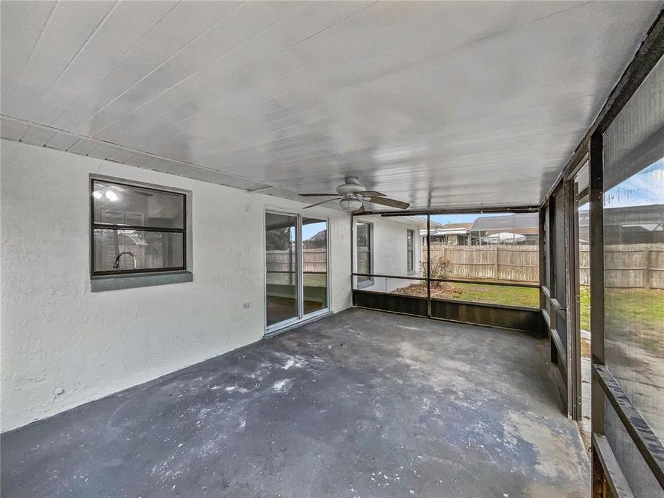 En Venta: $295,000 (3 camas, 2 baños, 1422 Pies cuadrados)