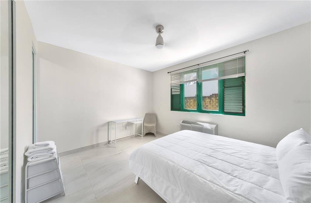 待售: $690,000 (3 贝兹, 3 浴室, 1881 平方英尺)