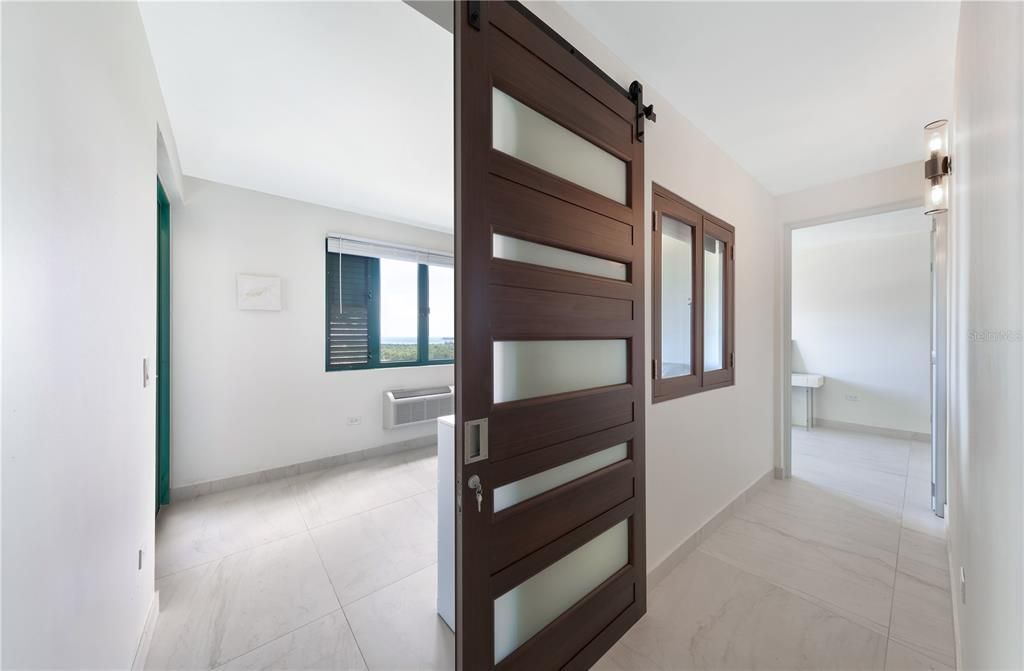 待售: $690,000 (3 贝兹, 3 浴室, 1881 平方英尺)