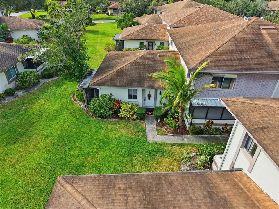 For Sale: $145,000 (2 beds, 1 baths, 752 Square Feet)