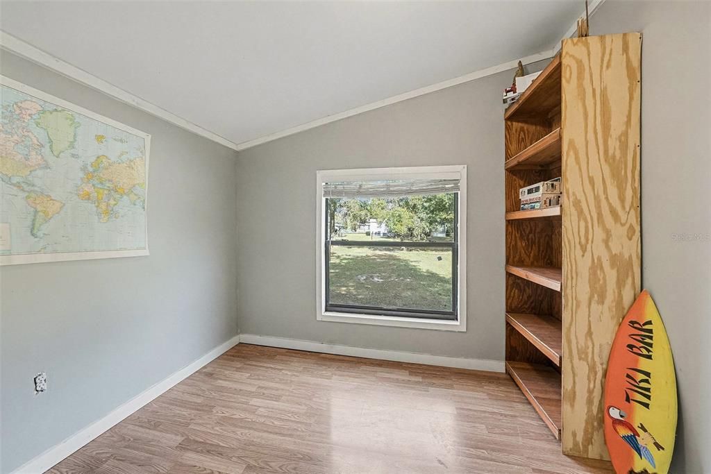 For Sale: $330,000 (4 beds, 2 baths, 1448 Square Feet)