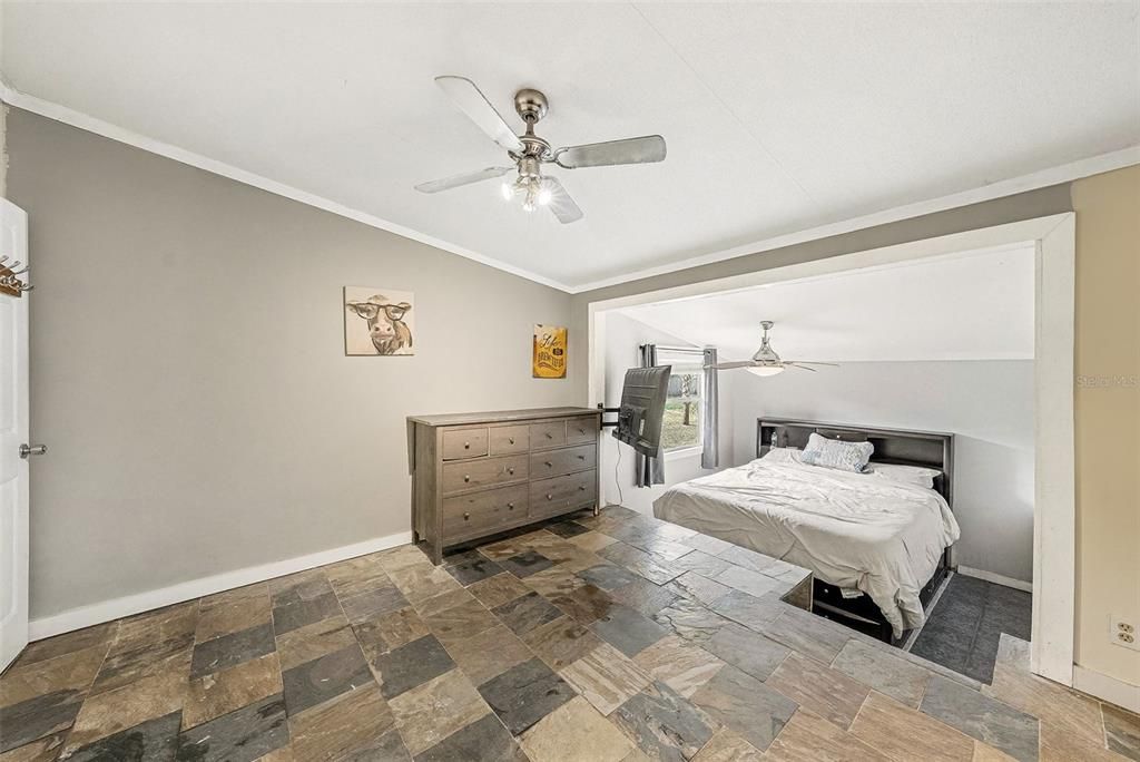 For Sale: $330,000 (4 beds, 2 baths, 1448 Square Feet)