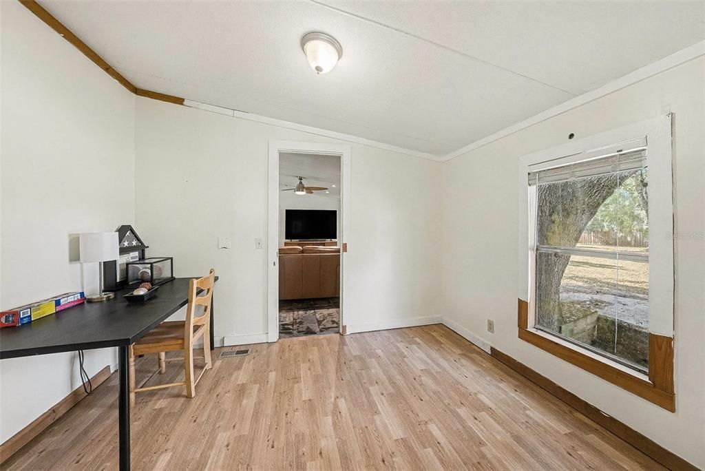 For Sale: $330,000 (4 beds, 2 baths, 1448 Square Feet)