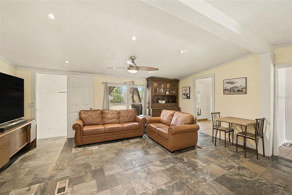 For Sale: $330,000 (4 beds, 2 baths, 1448 Square Feet)