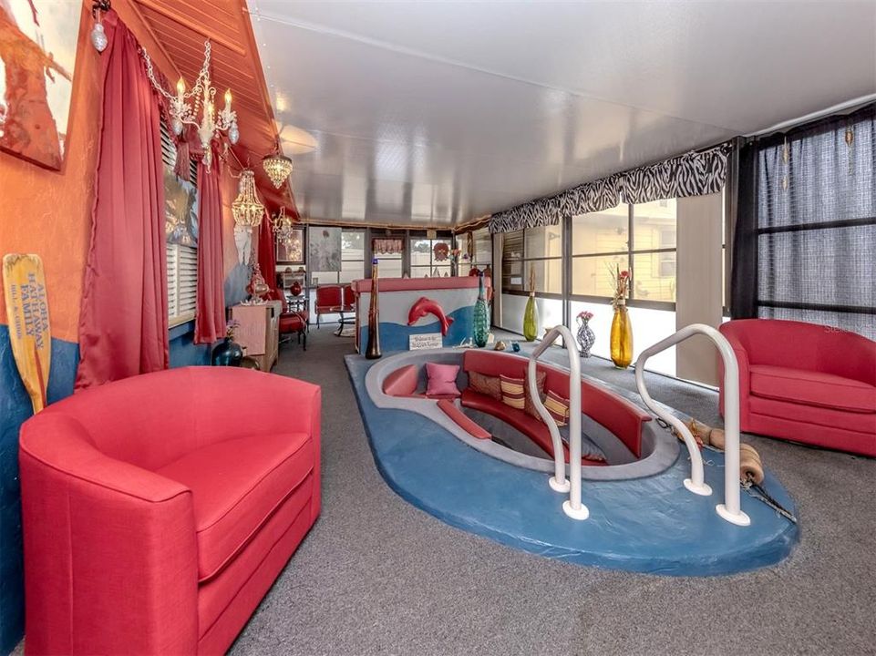 На продажу: $224,000 (2 спален, 2 ванн, 908 Квадратных фут)