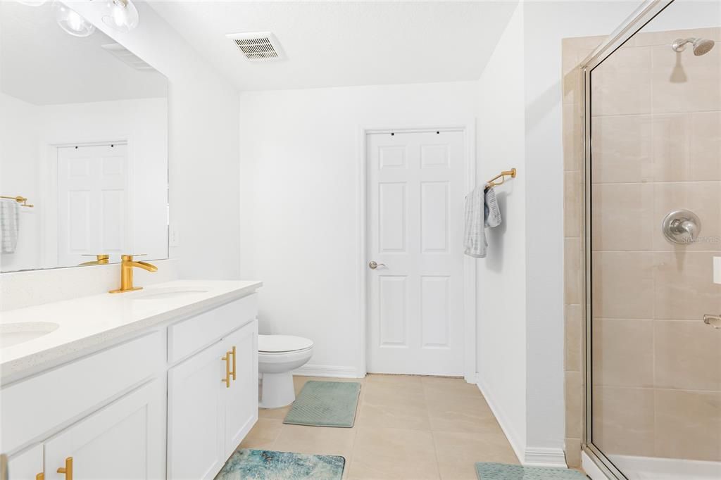 出租: $3,800 (3 贝兹, 2 浴室, 1776 平方英尺)