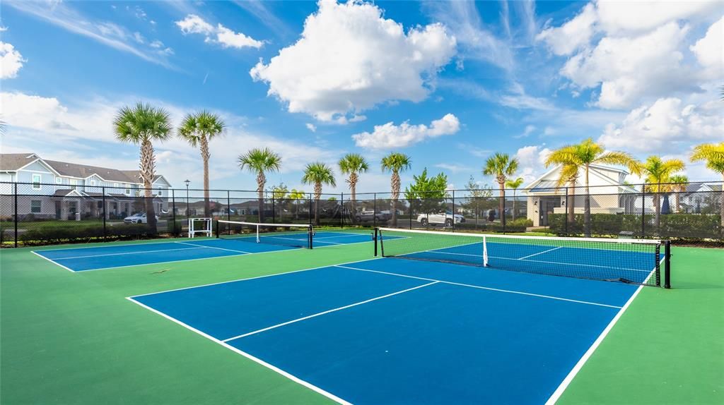 出租: $3,800 (3 贝兹, 2 浴室, 1776 平方英尺)