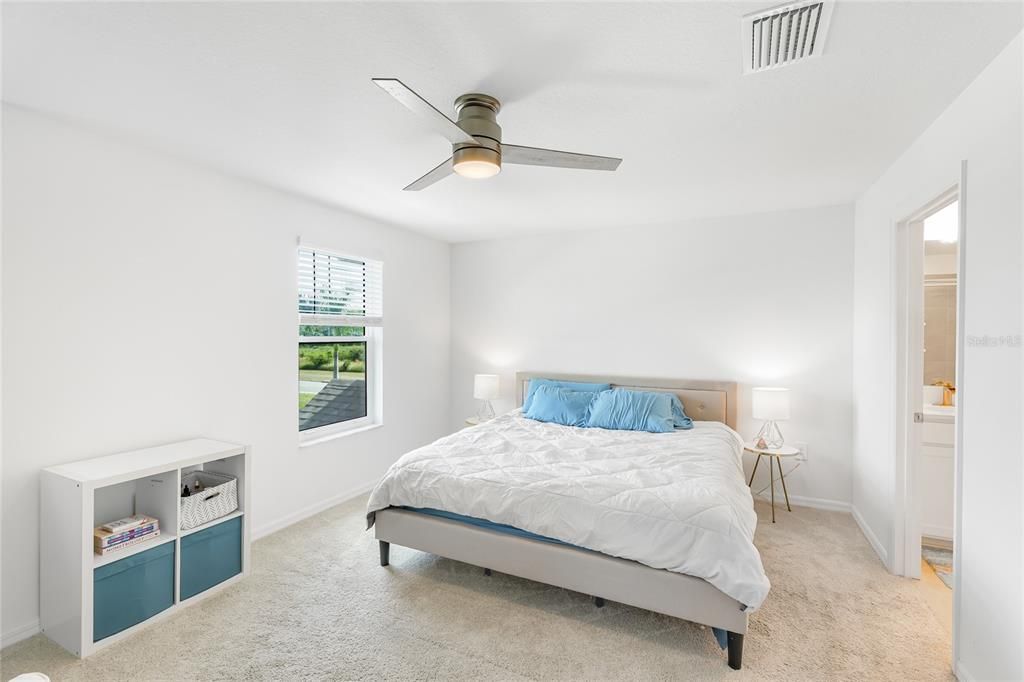 出租: $3,800 (3 贝兹, 2 浴室, 1776 平方英尺)