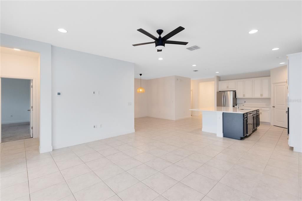 For Rent: $3,700 (4 beds, 3 baths, 2220 Square Feet)