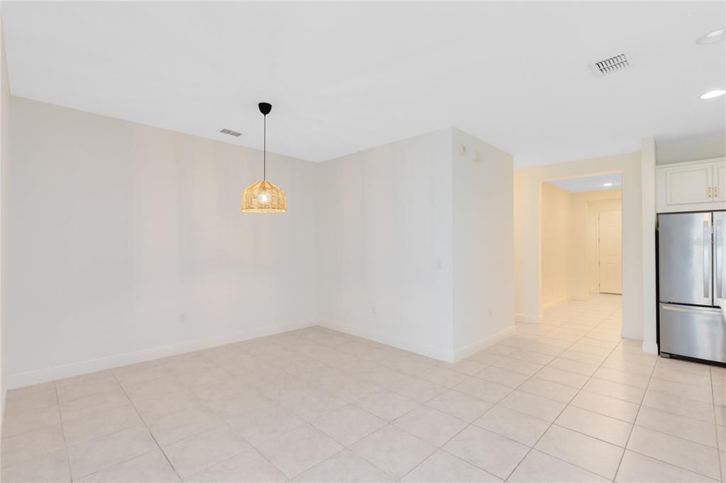 For Rent: $3,700 (4 beds, 3 baths, 2220 Square Feet)