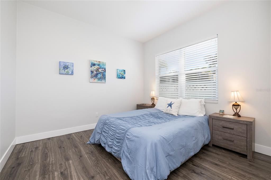 На продажу: $975,000 (3 спален, 2 ванн, 2166 Квадратных фут)