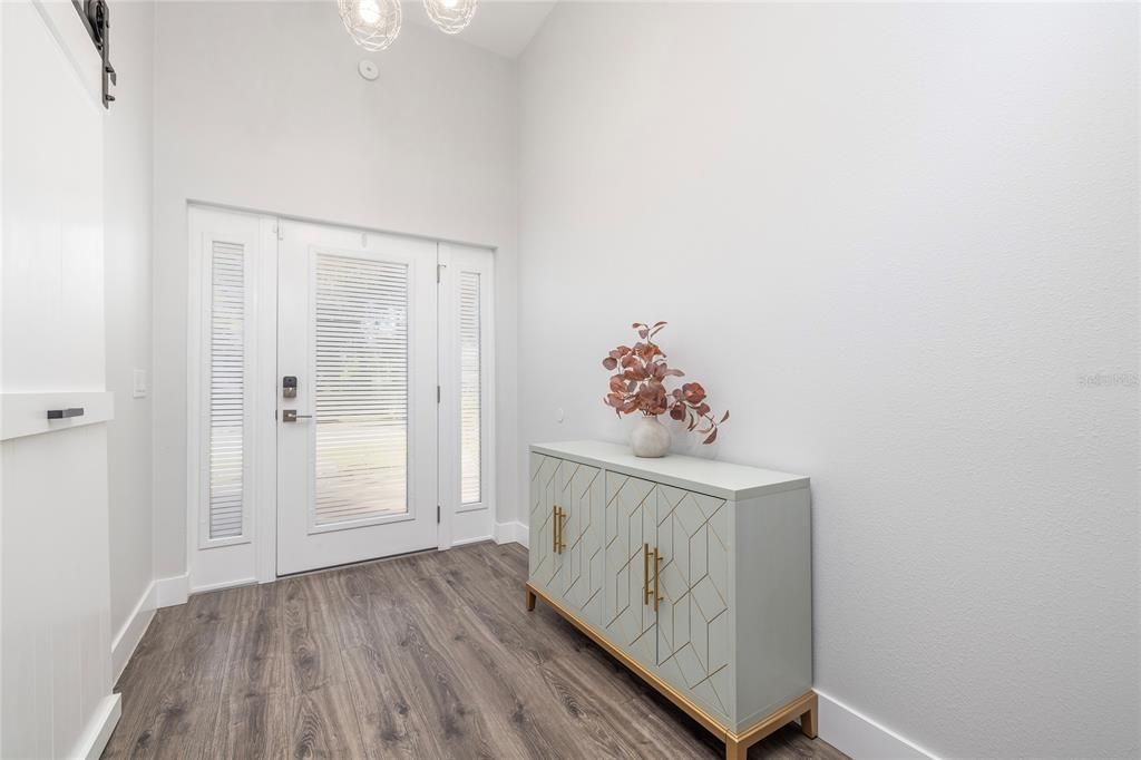 На продажу: $975,000 (3 спален, 2 ванн, 2166 Квадратных фут)