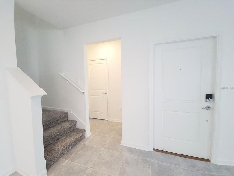 En Renta: $2,500 (3 camas, 2 baños, 1647 Pies cuadrados)