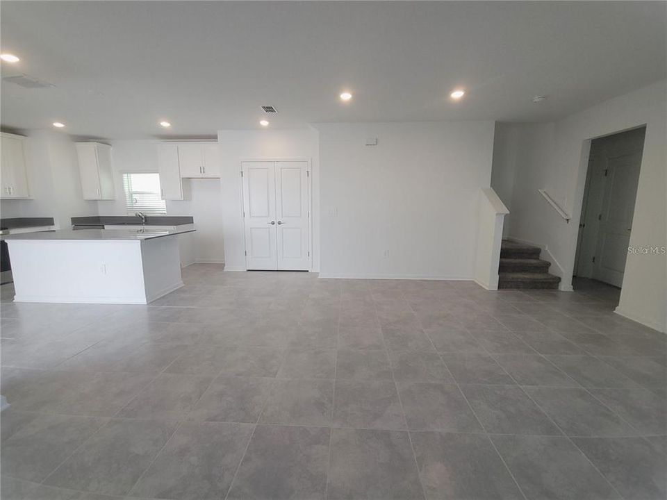 En Renta: $2,500 (3 camas, 2 baños, 1647 Pies cuadrados)