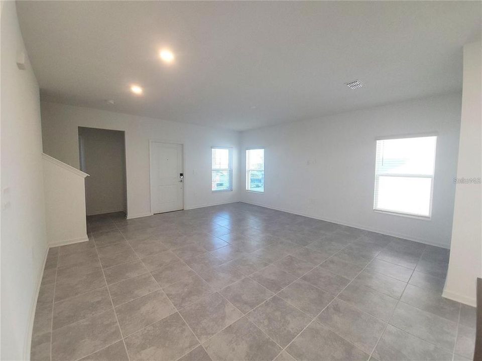 En Renta: $2,500 (3 camas, 2 baños, 1647 Pies cuadrados)