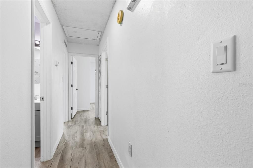 For Sale: $275,000 (4 beds, 3 baths, 1420 Square Feet)