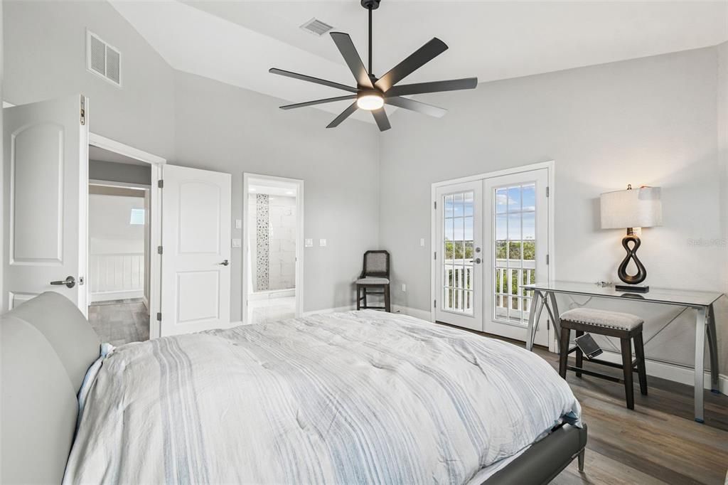 For Sale: $419,000 (4 beds, 3 baths, 2574 Square Feet)