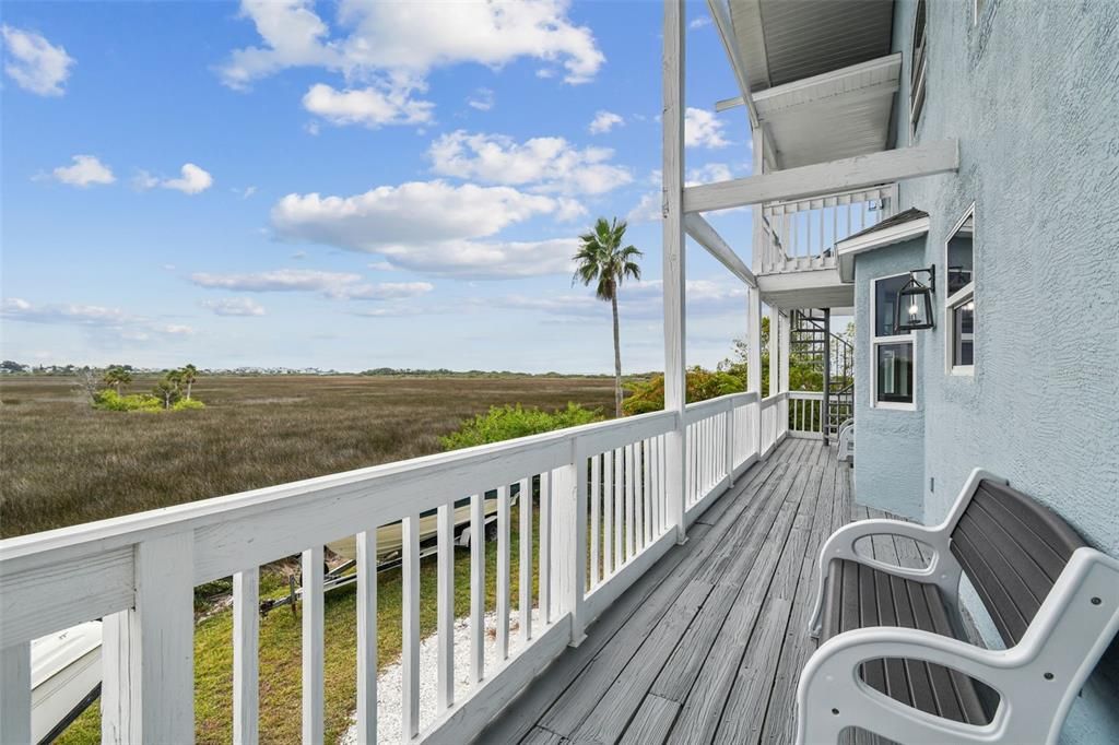 For Sale: $419,000 (4 beds, 3 baths, 2574 Square Feet)