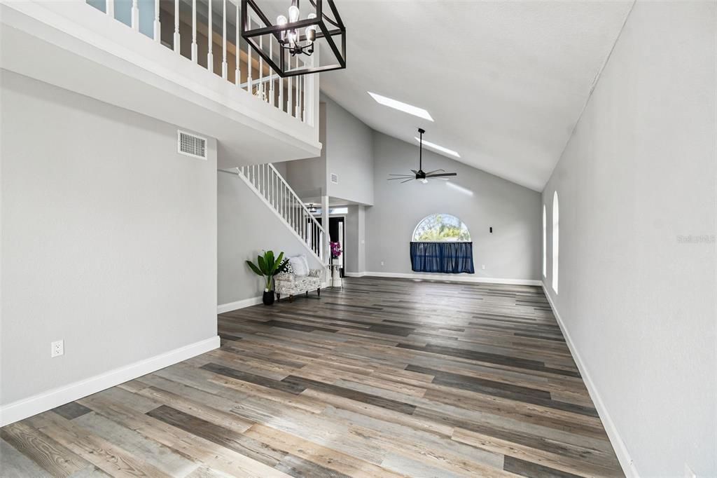 For Sale: $419,000 (4 beds, 3 baths, 2574 Square Feet)