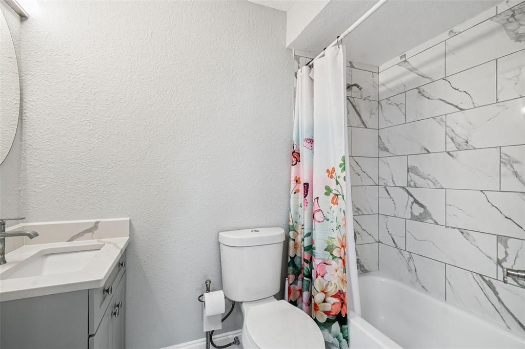 For Sale: $419,000 (4 beds, 3 baths, 2574 Square Feet)