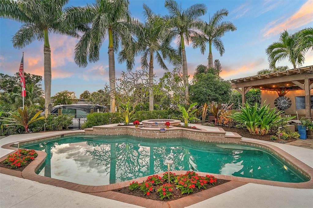 For Sale: $2,690,000 (3 beds, 2 baths, 2238 Square Feet)