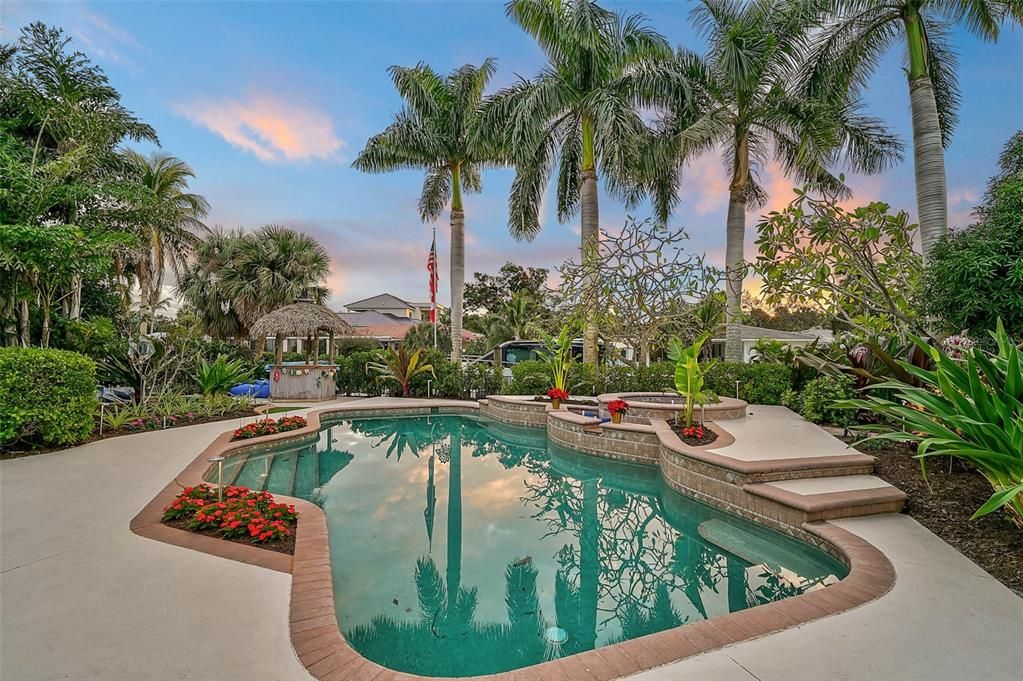 For Sale: $2,690,000 (3 beds, 2 baths, 2238 Square Feet)