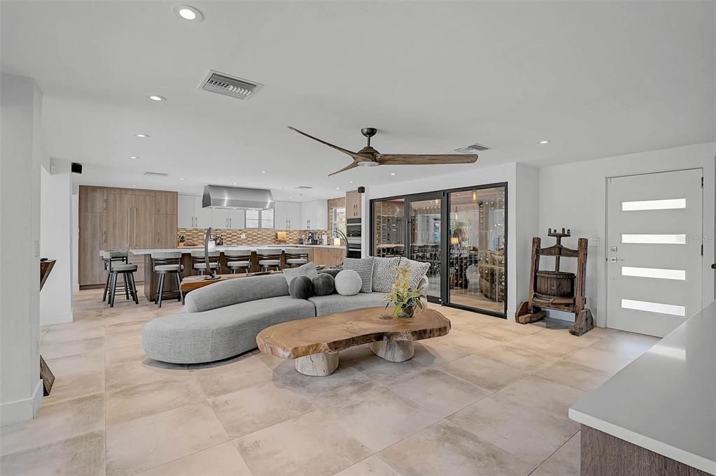 For Sale: $2,690,000 (3 beds, 2 baths, 2238 Square Feet)