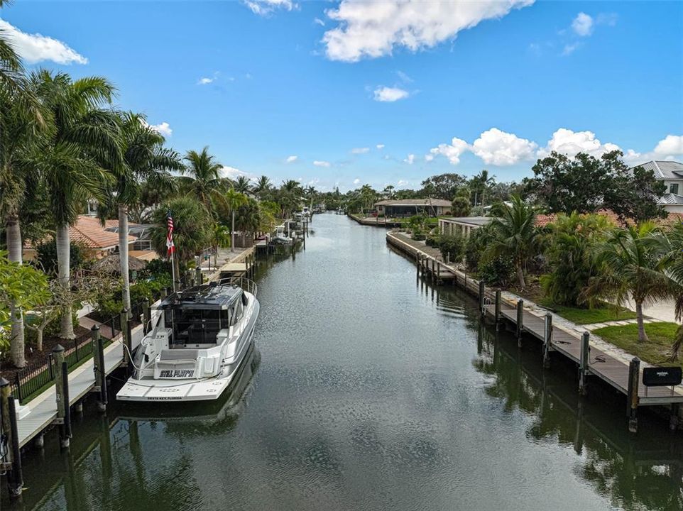For Sale: $2,690,000 (3 beds, 2 baths, 2238 Square Feet)