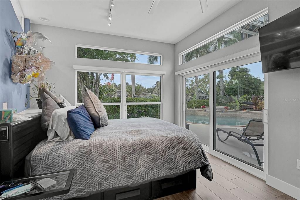 For Sale: $2,690,000 (3 beds, 2 baths, 2238 Square Feet)