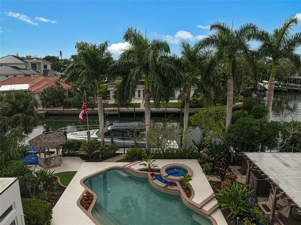 For Sale: $2,690,000 (3 beds, 2 baths, 2238 Square Feet)