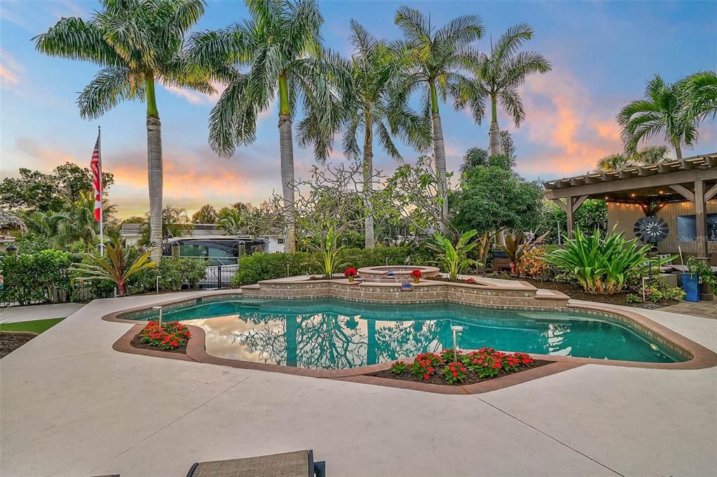 For Sale: $2,690,000 (3 beds, 2 baths, 2238 Square Feet)