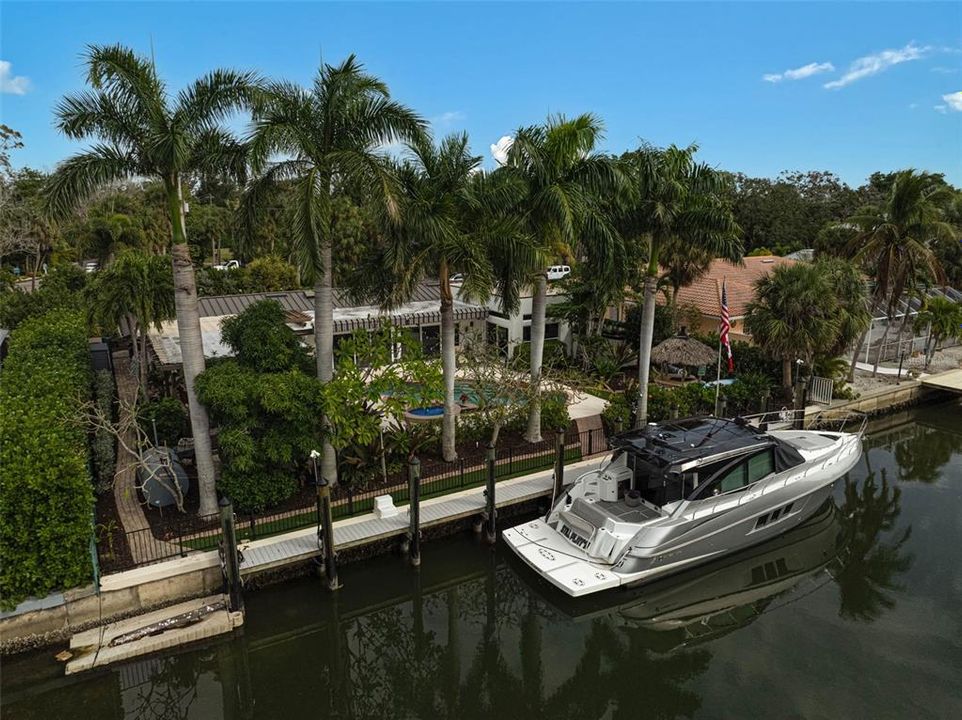 For Sale: $2,690,000 (3 beds, 2 baths, 2238 Square Feet)