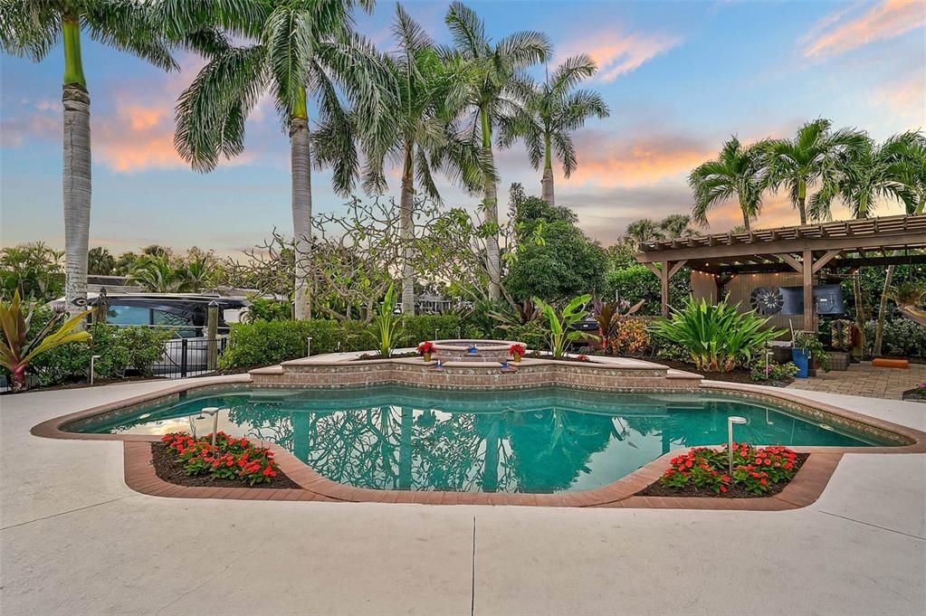 For Sale: $2,690,000 (3 beds, 2 baths, 2238 Square Feet)