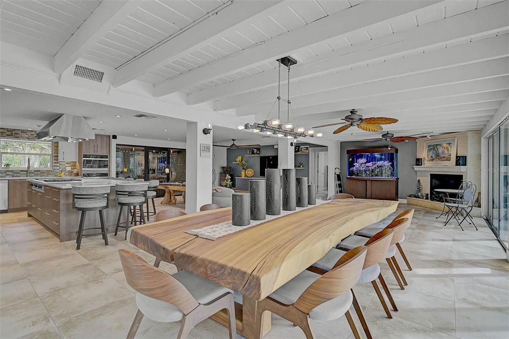 For Sale: $2,690,000 (3 beds, 2 baths, 2238 Square Feet)