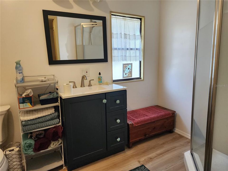 待售: $159,000 (2 贝兹, 2 浴室, 1056 平方英尺)