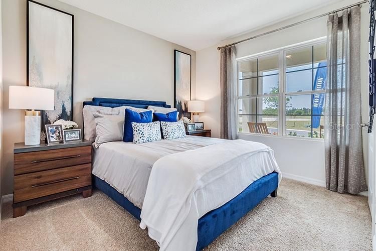 На продажу: $399,990 (4 спален, 2 ванн, 1828 Квадратных фут)