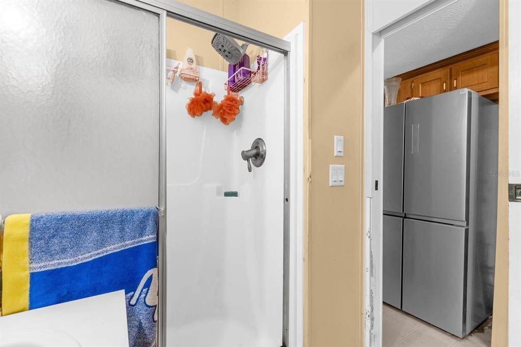 待售: $73,000 (2 贝兹, 1 浴室, 702 平方英尺)