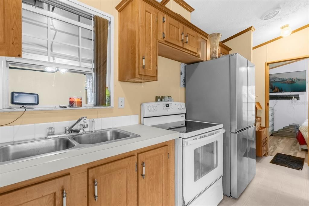 待售: $73,000 (2 贝兹, 1 浴室, 702 平方英尺)