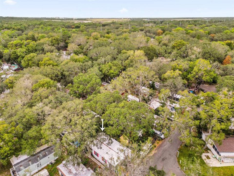 待售: $73,000 (2 贝兹, 1 浴室, 702 平方英尺)