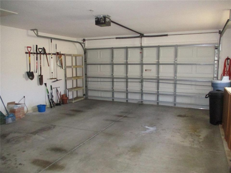 待售: $225,000 (2 贝兹, 2 浴室, 2026 平方英尺)