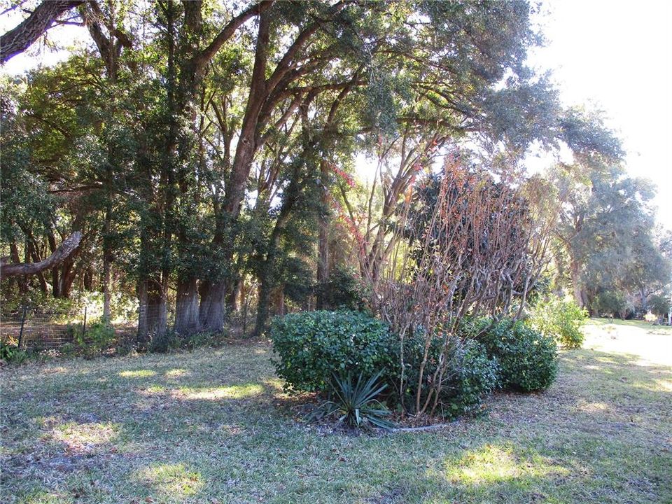 待售: $225,000 (2 贝兹, 2 浴室, 2026 平方英尺)