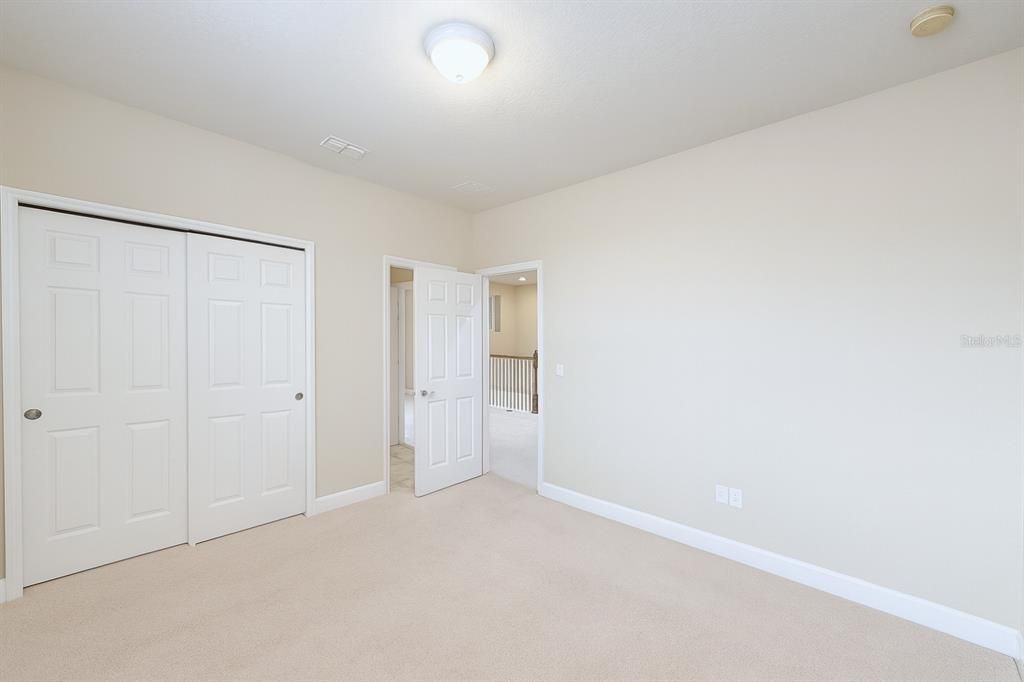 En Renta: $3,300 (4 camas, 3 baños, 3000 Pies cuadrados)