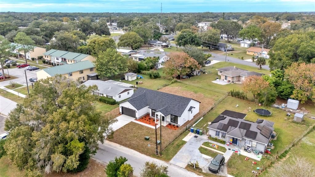 En Venta: $335,000 (3 camas, 2 baños, 1632 Pies cuadrados)