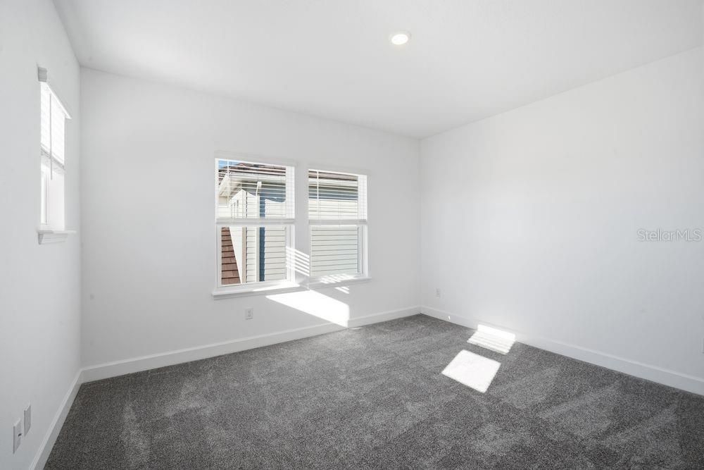 待售: $619,999 (5 贝兹, 4 浴室, 3053 平方英尺)