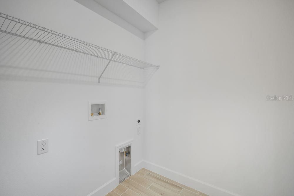 待售: $619,999 (5 贝兹, 4 浴室, 3053 平方英尺)