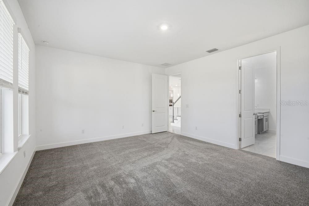 待售: $619,999 (5 贝兹, 4 浴室, 3053 平方英尺)