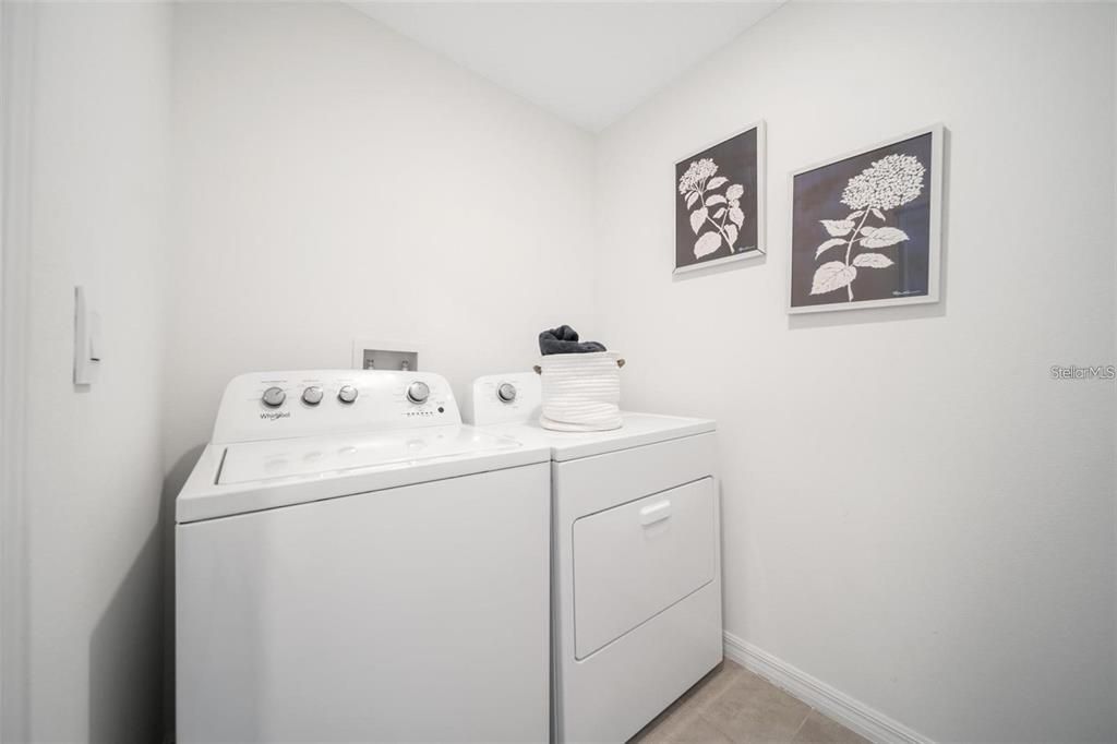 For Rent: $2,500 (4 beds, 2 baths, 2260 Square Feet)