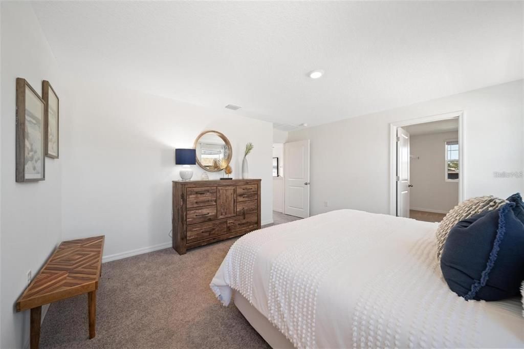 For Rent: $2,500 (4 beds, 2 baths, 2260 Square Feet)