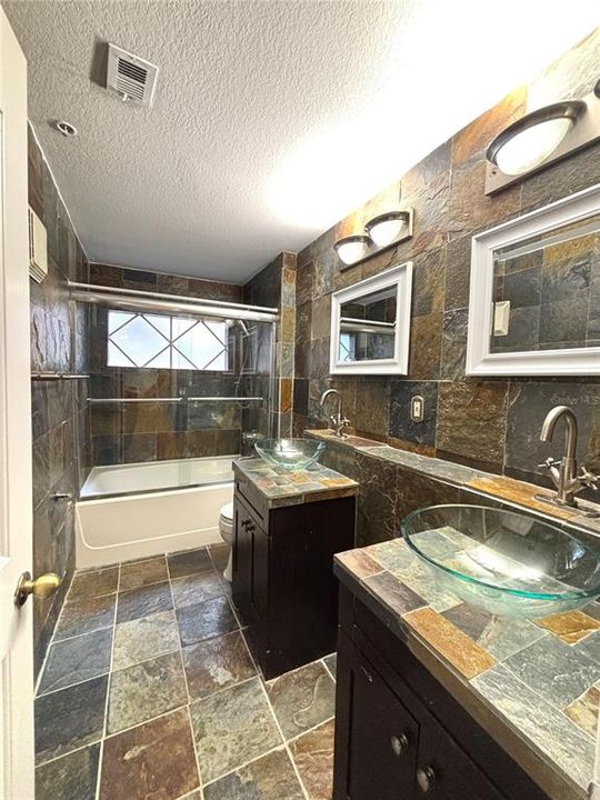 出租: $1,999 (3 贝兹, 2 浴室, 1583 平方英尺)